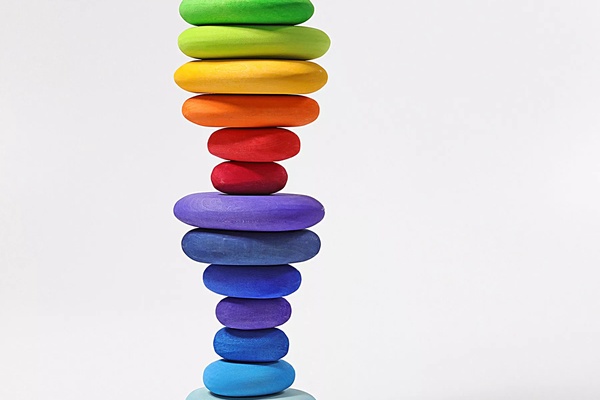 GRIMM’S Farbige Holzsteine